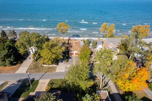 42 Shore Drive, Portage, IN 46368