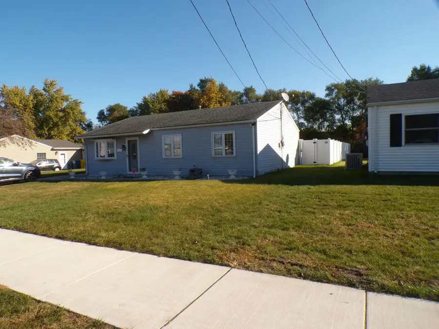 1643 N Indiana Place, Griffith, IN 46319 - Image #2