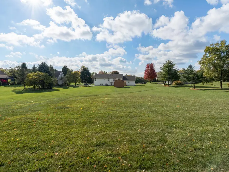 183 Cimarron Drive, Valparaiso, IN 46385 - Image #2