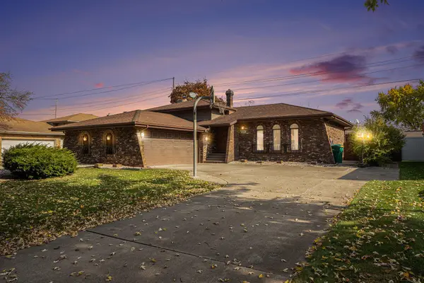 7905 Frederick Avenue, Munster, IN 46321