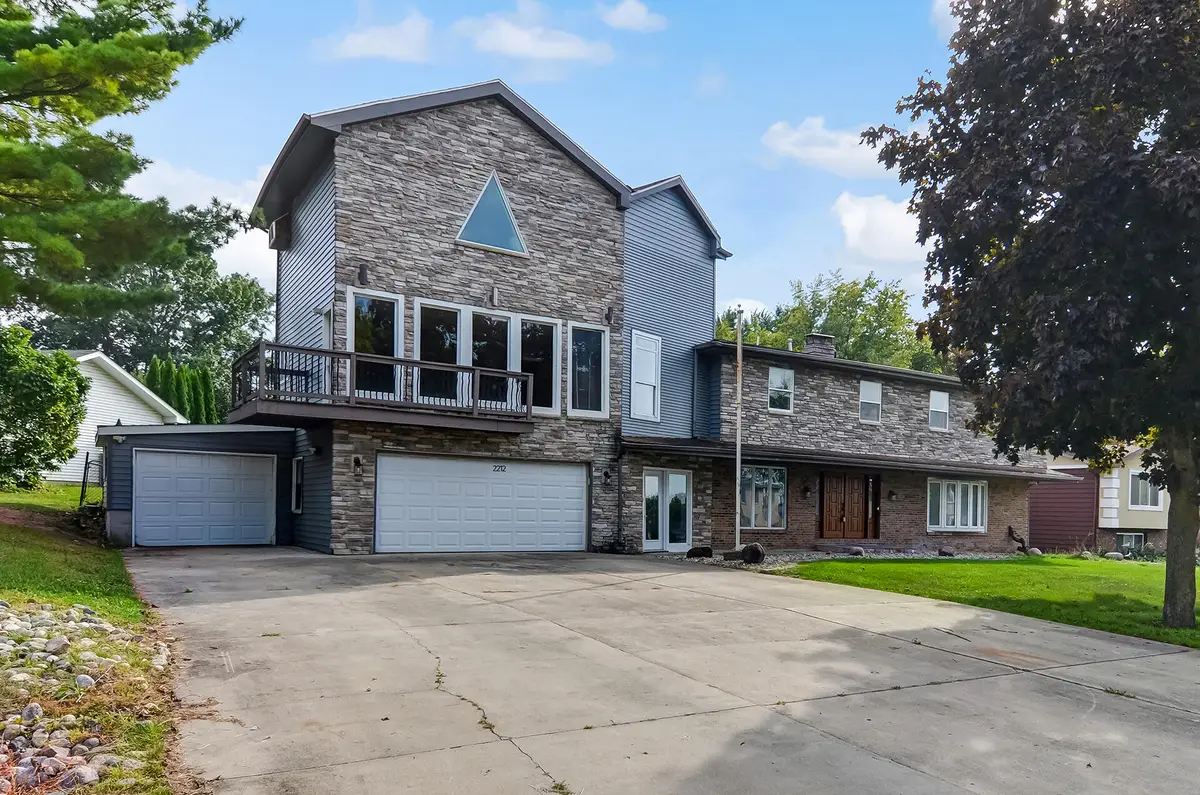 2212 Elm Tree Lane, Crown Point, IN 46307 - Image #1