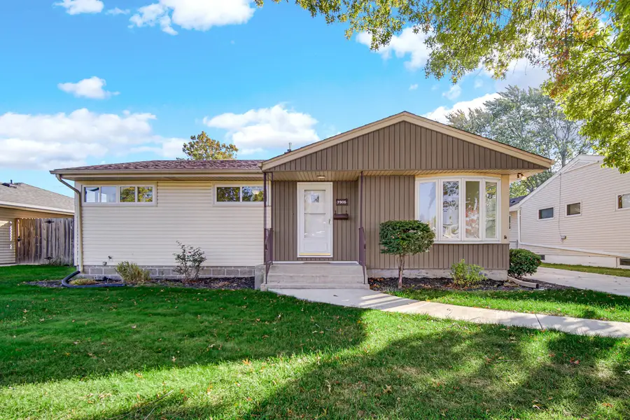 7905 Jackson Avenue, Munster, IN 46321 - Image #2