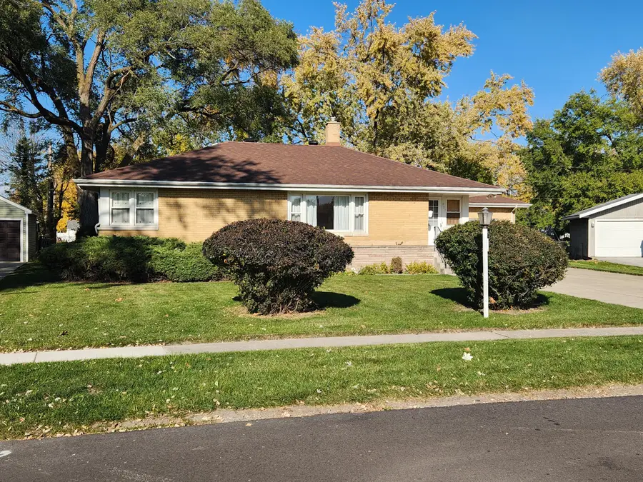 601 Berkley Drive, Dyer, IN 46311 - Image #2