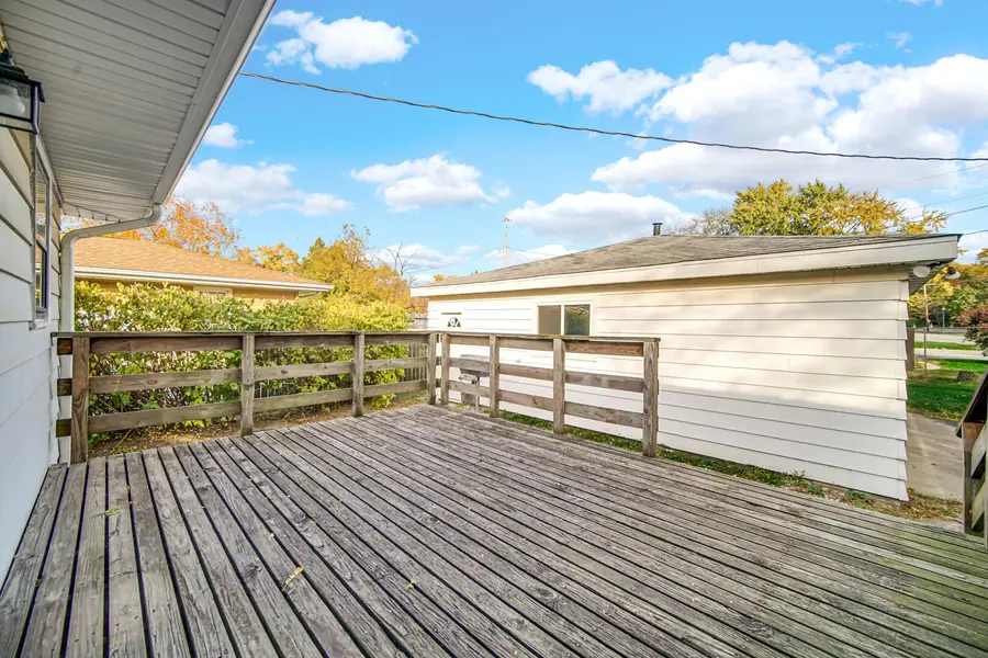 1649 Kuhn Drive, Schererville, IN 46375 - Image #3