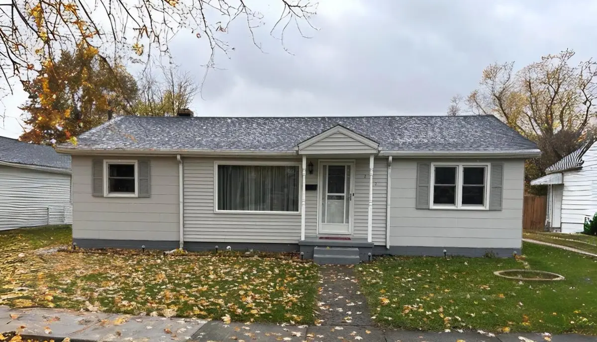 212 S Milton Street, Rensselaer, IN 47978 - #1