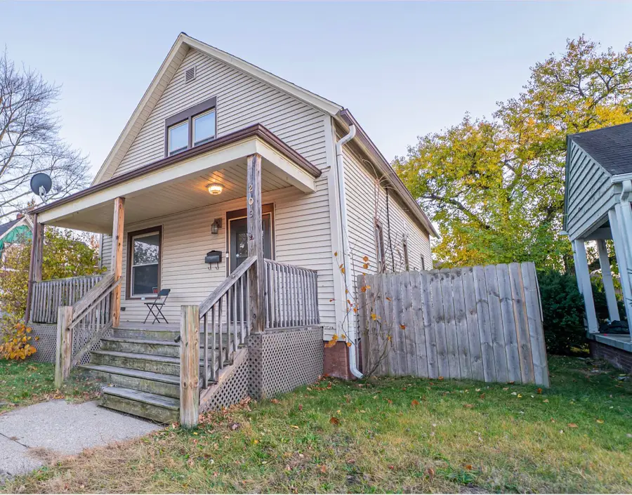 209 Dupage Street, Michigan City, IN 46360 - Image #2