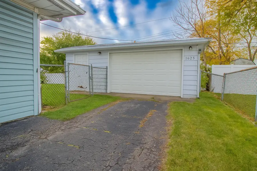 1625 River Drive N, Hammond, IN 46324 - Image #3