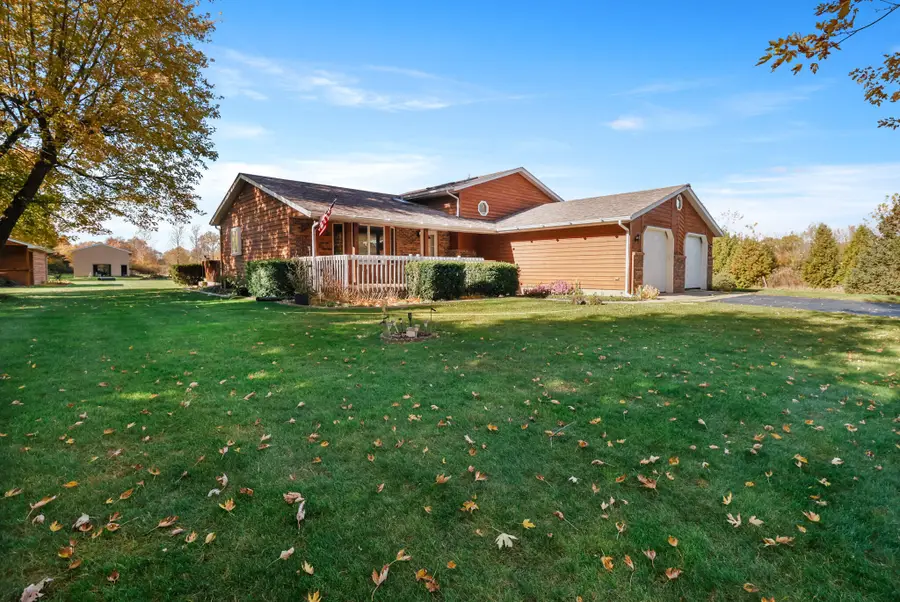 860 N 550 E, Westville, IN 46391 - Image #2