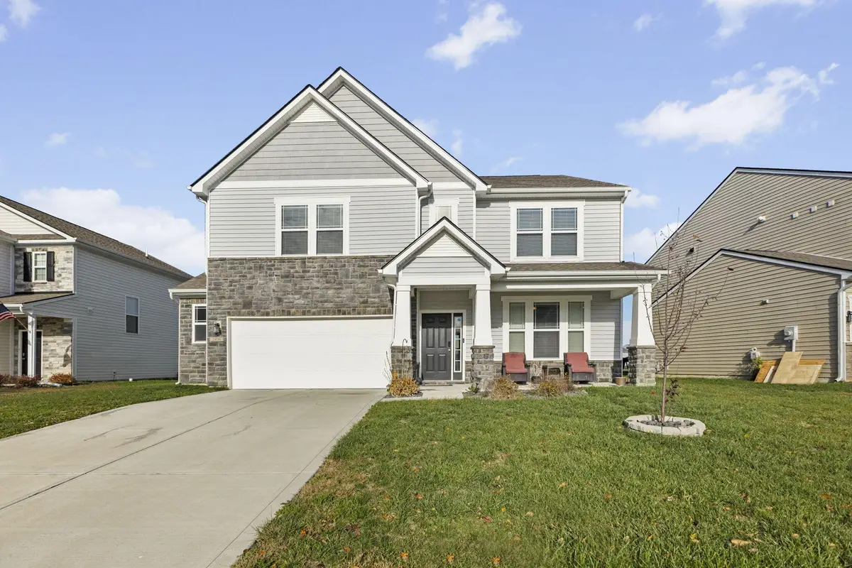 2436 Creek Bank Drive, Columbus, IN 47201 - Image #1