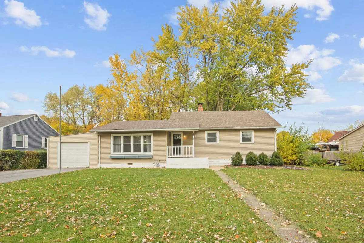 206 Birch Street, Crown Point, IN 46307 - Image #1