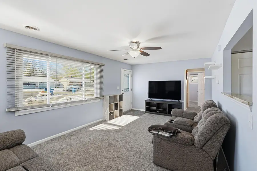 8203 Rosewood Court, Highland, IN 46322 - Image #2