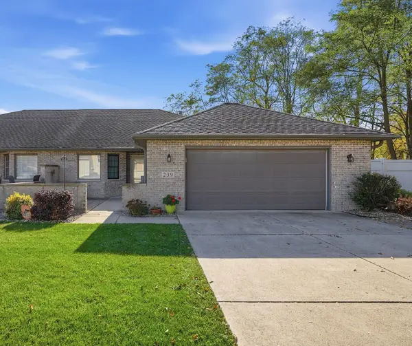 239 Laura Lane, Hobart, IN 46342