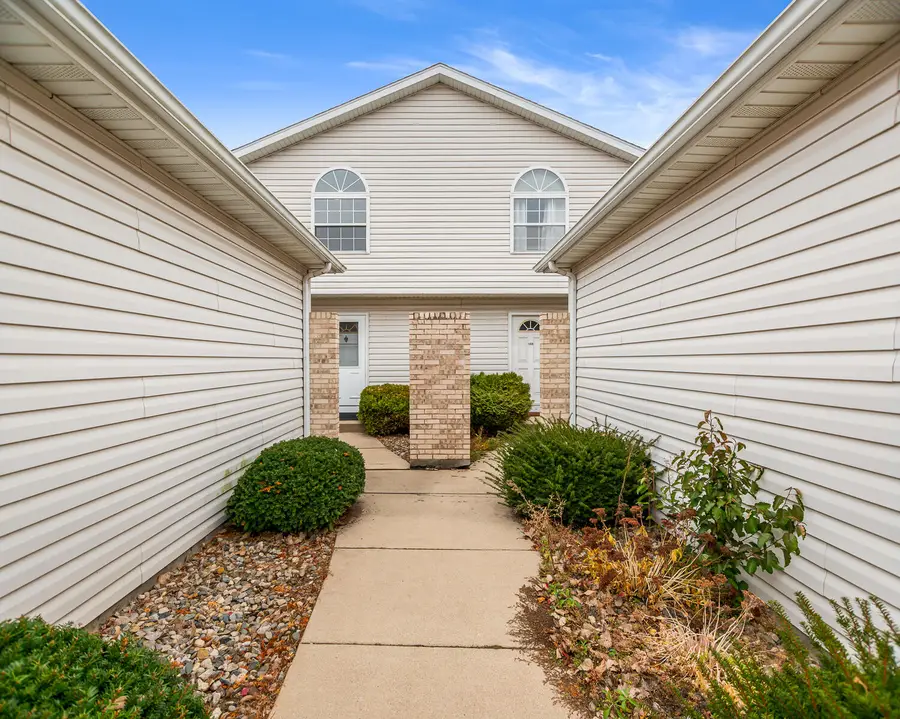 147 Mallard Pointe Drive, Valparaiso, IN 46385 - Image #3