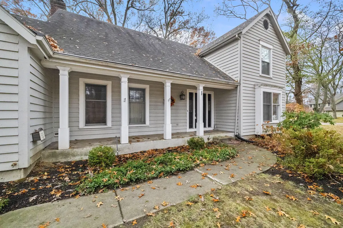 4203 Oakgrove Drive, Valparaiso, IN 46383 - Image #1