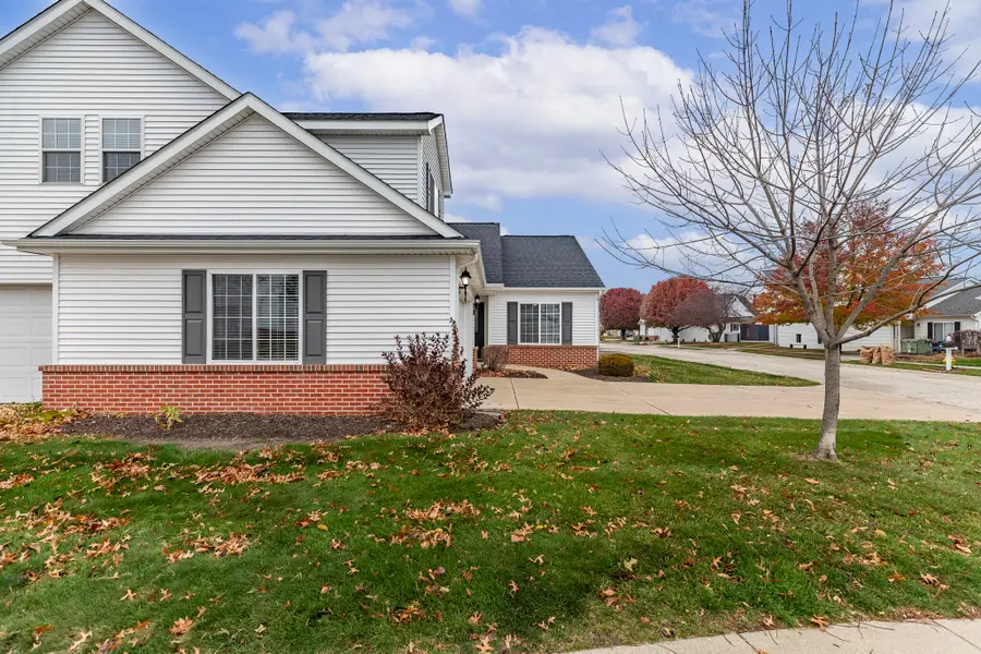 1607 Geranium Circle, Valparaiso, IN 46383 - Image #2