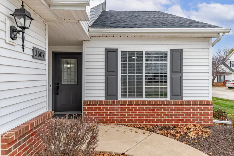 1607 Geranium Circle, Valparaiso, IN 46383 - Image #3