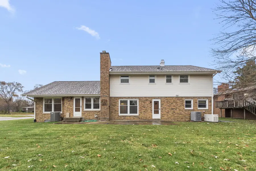 2595 W 65th Avenue, Merrillville, IN 46410 - Image #3