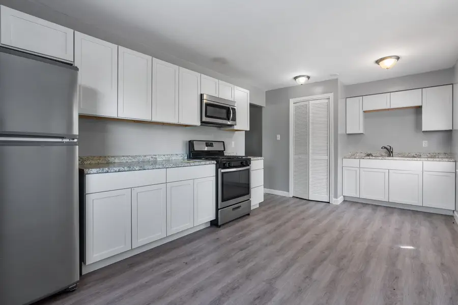 7520 Chestnut Avenue, Hammond, IN 46324 - Image #3