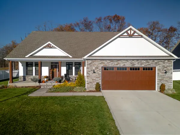 2160 Hickory Drive, Hobart, IN 46342