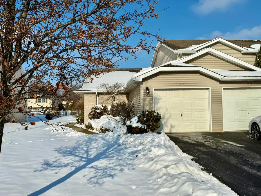 1978 Laura Lane, Chesterton, IN 46304 - Image #3