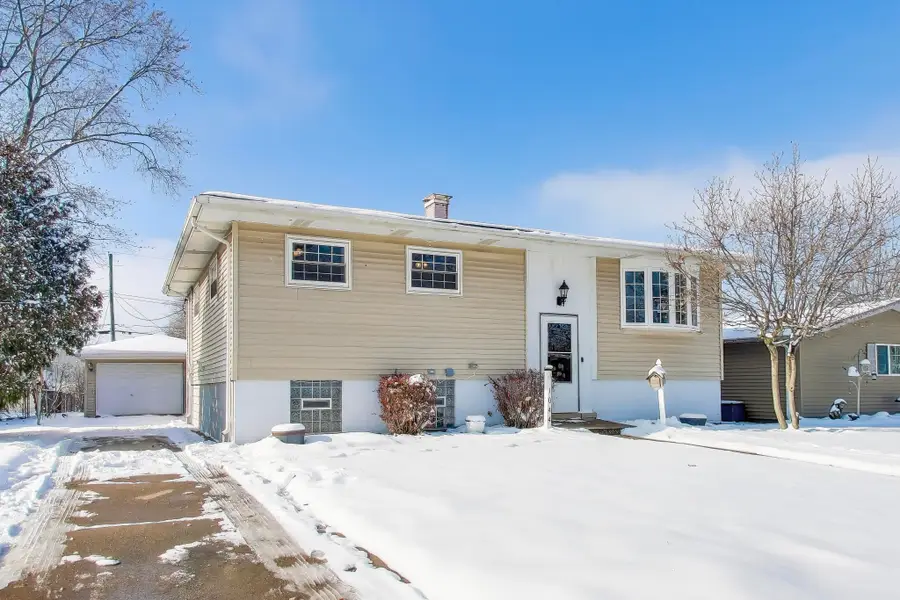 1044 N Rensselaer Street, Griffith, IN 46319 - Image #3