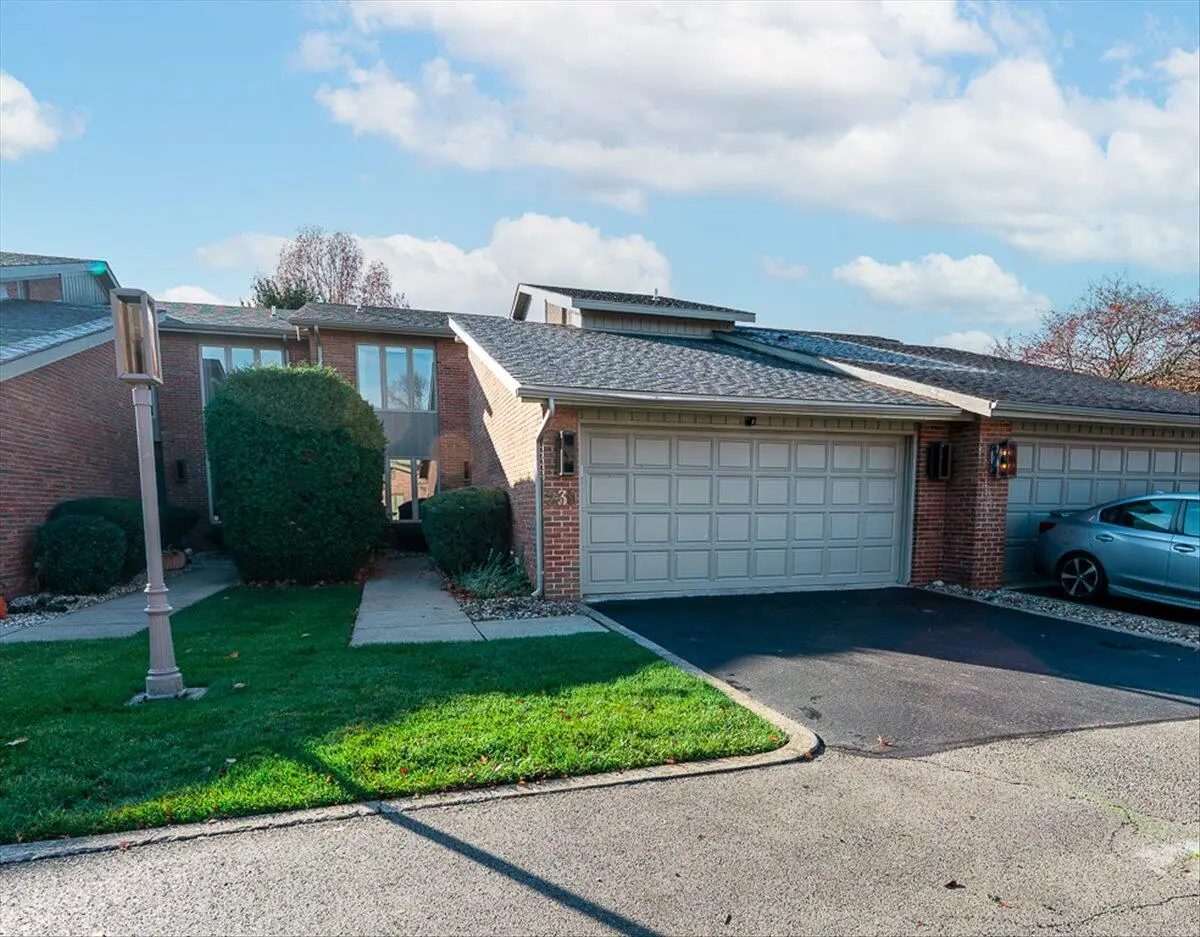 239 Carnoustie Court, Schererville, IN 46375 - Image #1