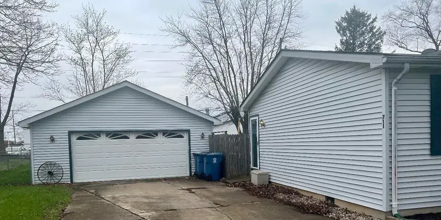 711 Shawnee Court, Lowell, IN 46356 - Image #3