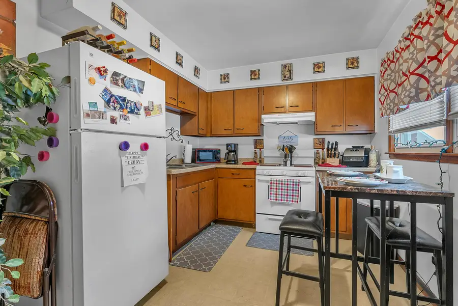 6016 W 41st Avenue, Gary, IN 46408 - Image #2