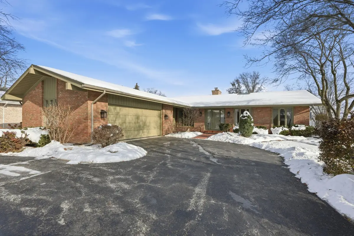 10023 Redbud Road, Munster, IN 46321 - Image #1