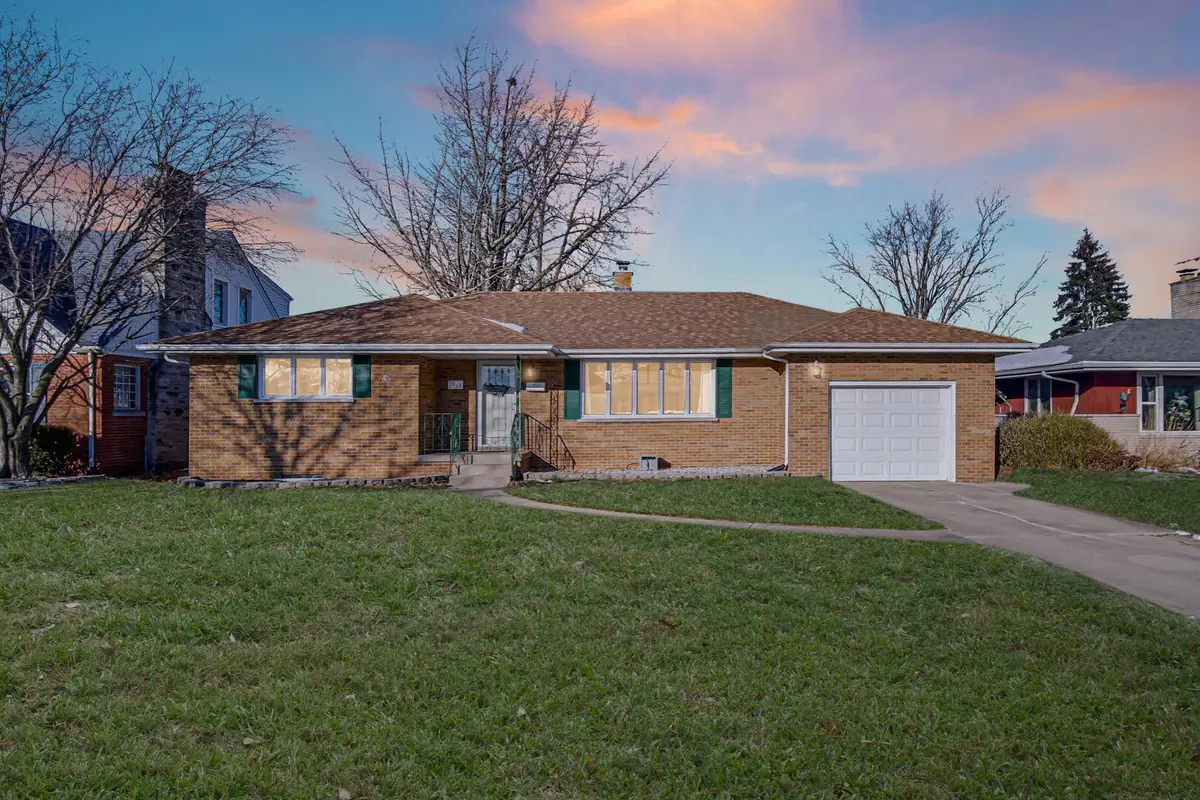 3011 Garfield Avenue, Highland, IN 46322 - Image #1