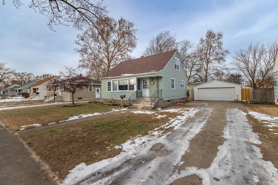 3931 Clough Avenue, Highland, IN 46322 - Image #3