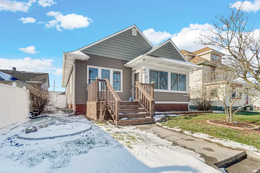 10 N Michigan Street, La Crosse, IN 46348 - Image #2