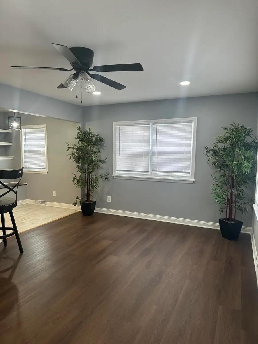 556 Gerry Street, Gary, IN 46406 - Image #2