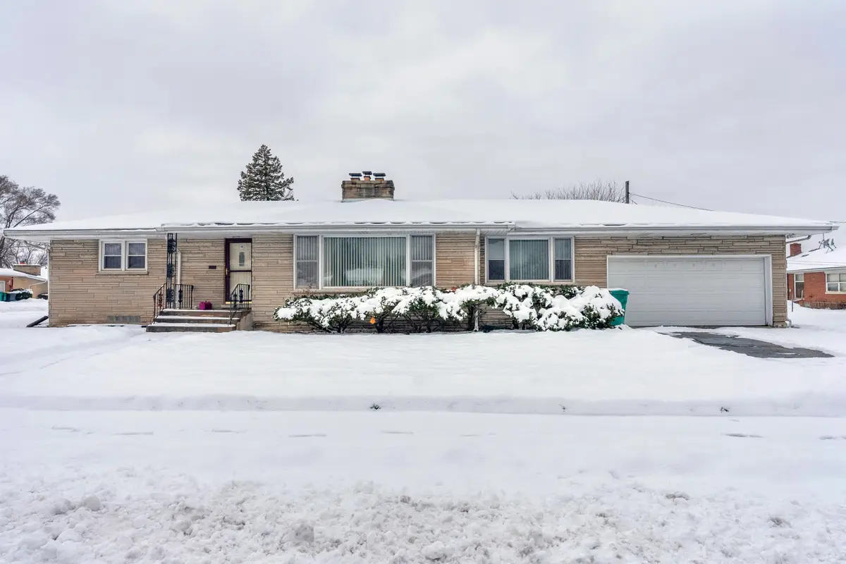 5550 Jefferson Place, Merrillville, IN 46410 - #1