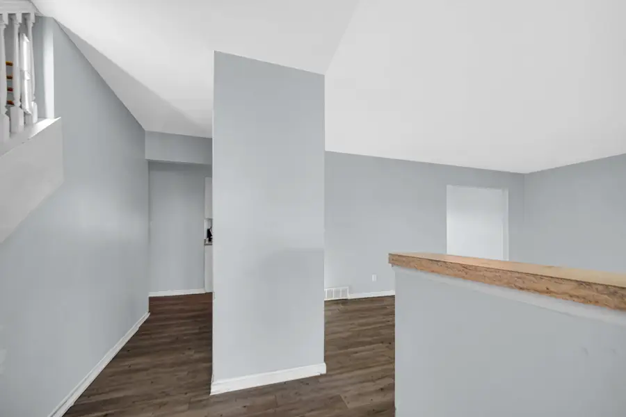 9604 Hawthorne Drive, Munster, IN 46321 - Image #3