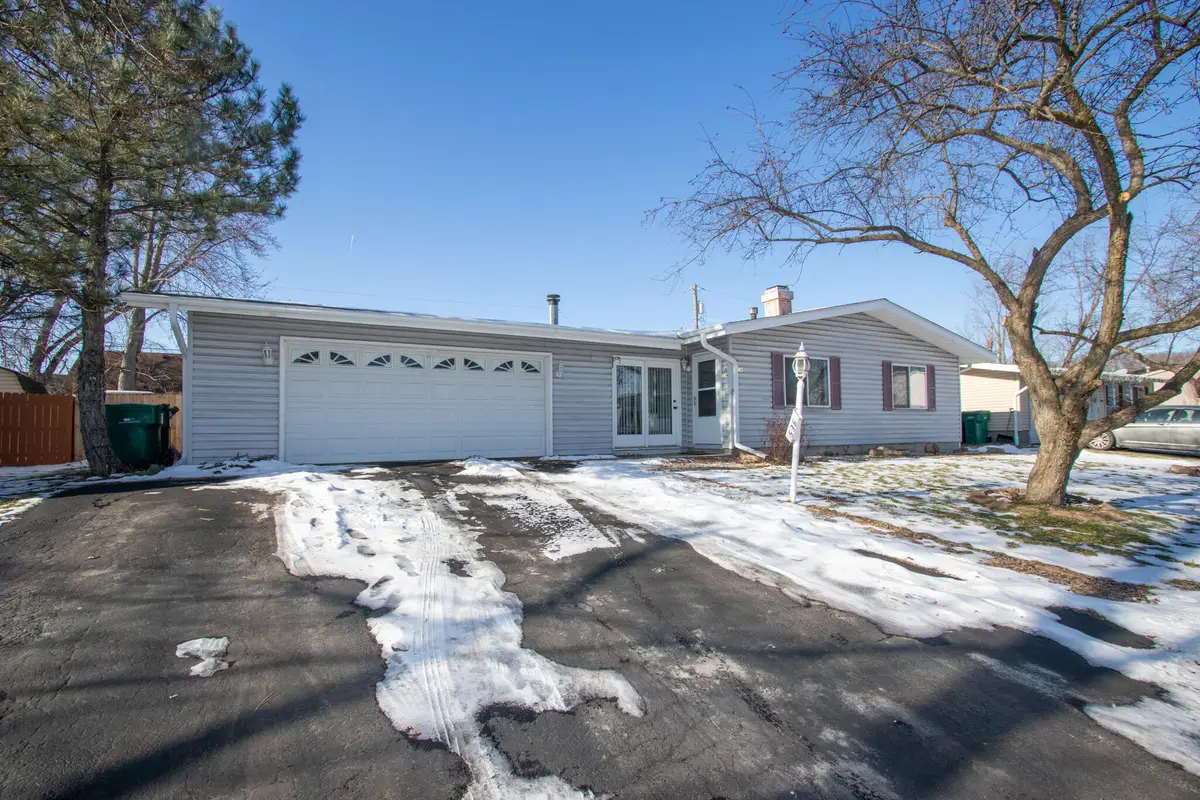 536 Riviera Road, Valparaiso, IN 46385 - #1