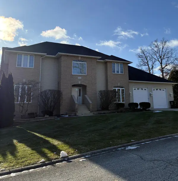 8049 W 85th Court, Crown Point, IN 46307