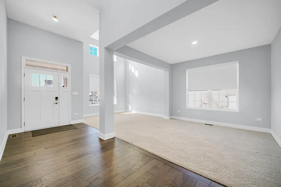 10431 Douglas Drive, Saint John, IN 46373 - Image #3