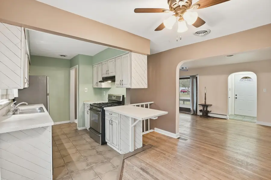 1107 W 62nd Place, Merrillville, IN 46410 - Image #3