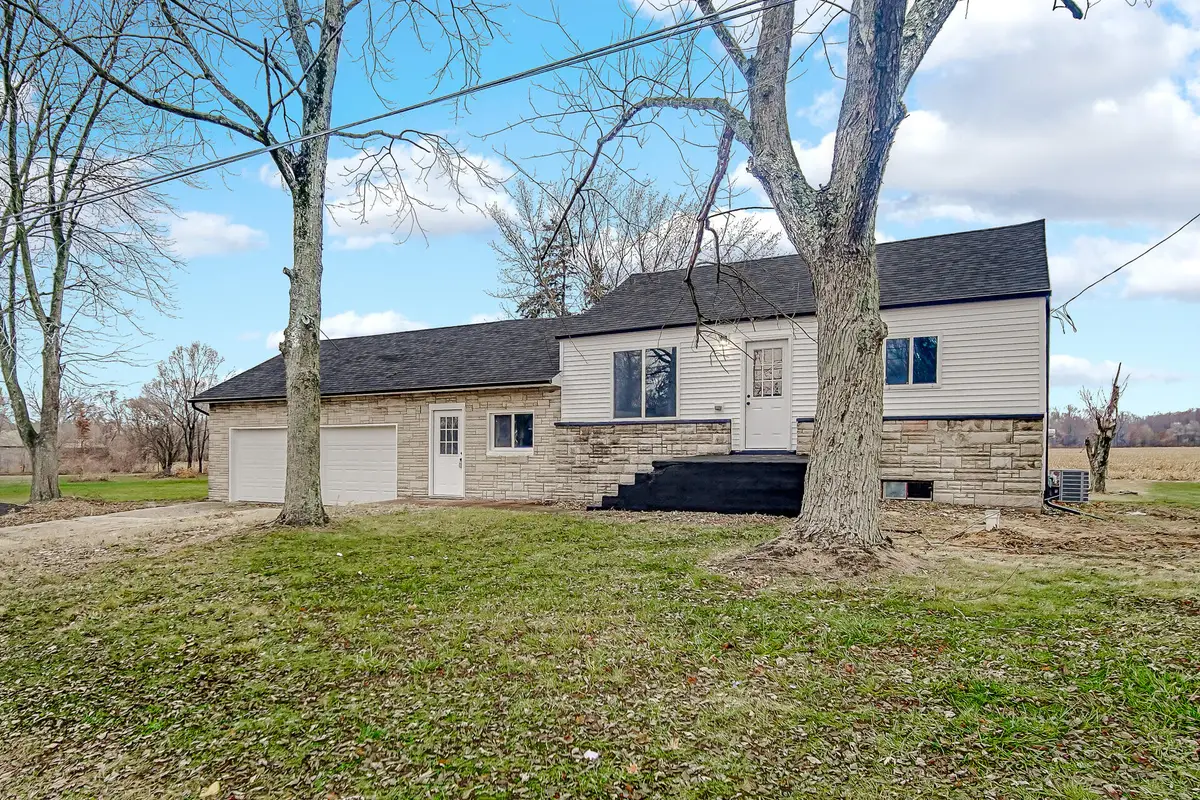 901 E 850 S, Hamlet, IN 46532 - Image #1