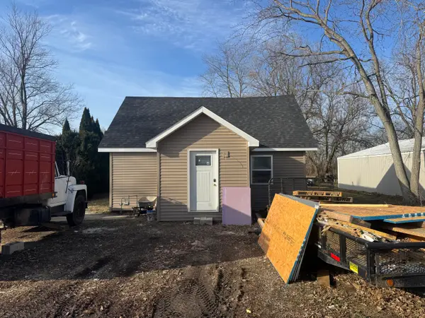 608 Essen Street, Brook, IN 47922