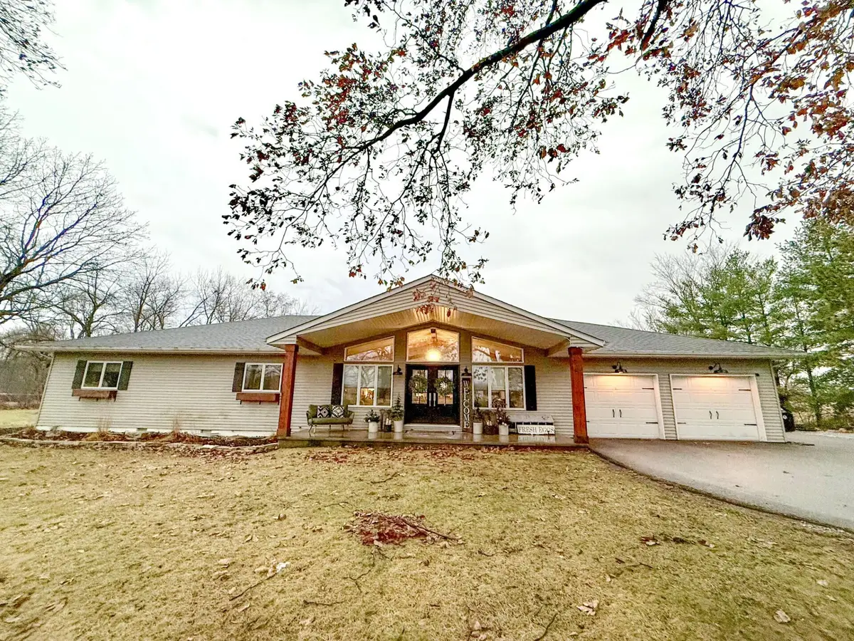 772 W 900 S, Hebron, IN 46341 - Image #1