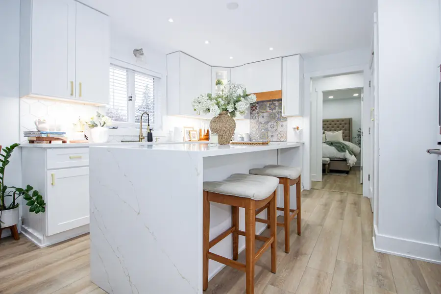 10791 N 1000 W, Demotte, IN 46310 - Image #2