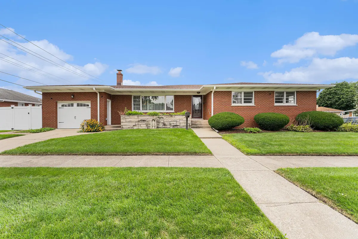 3318 Strong Street, Highland, IN 46322 - Image #1