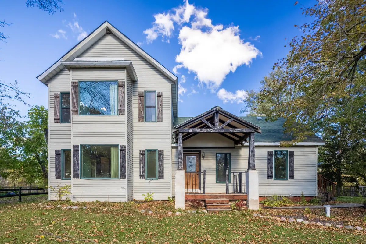 17 E 900 N, Chesterton, IN 46304 - Image #1