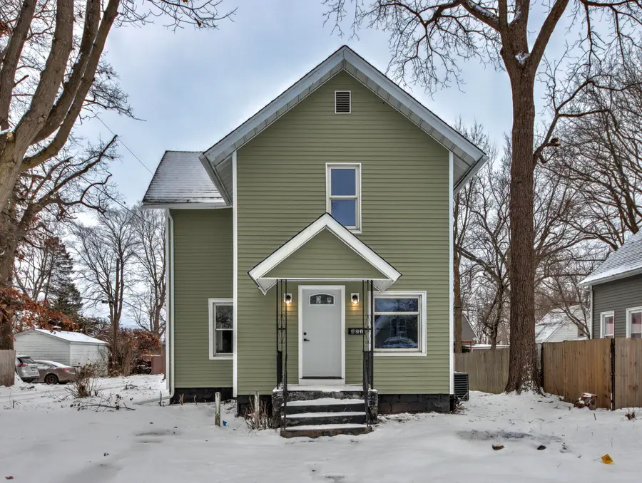 421 Kenwood Street, La Porte, IN 46350 - Image #2