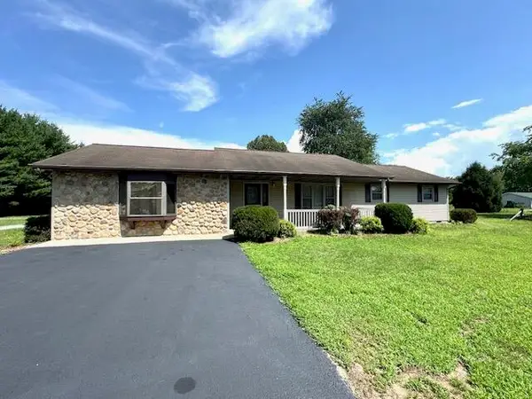 2760 S Lovelia Drive, Knox, IN 46534