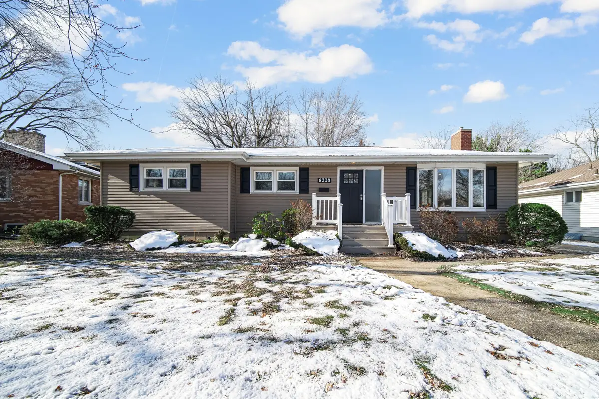 8228 Greenwood Avenue, Munster, IN 46321 - #1
