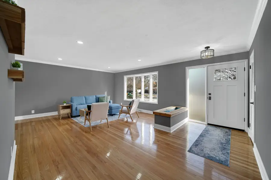 8228 Greenwood Avenue, Munster, IN 46321 - #3