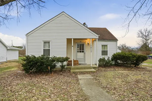 1017 W 63rd Avenue, Merrillville, IN 46410